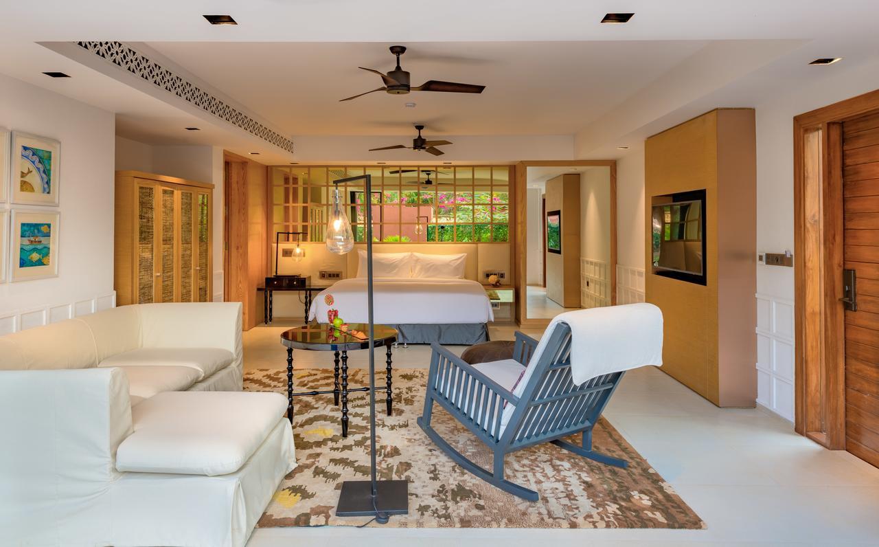 Azaya Beach Resort Goa Бенаулим Экстерьер фото