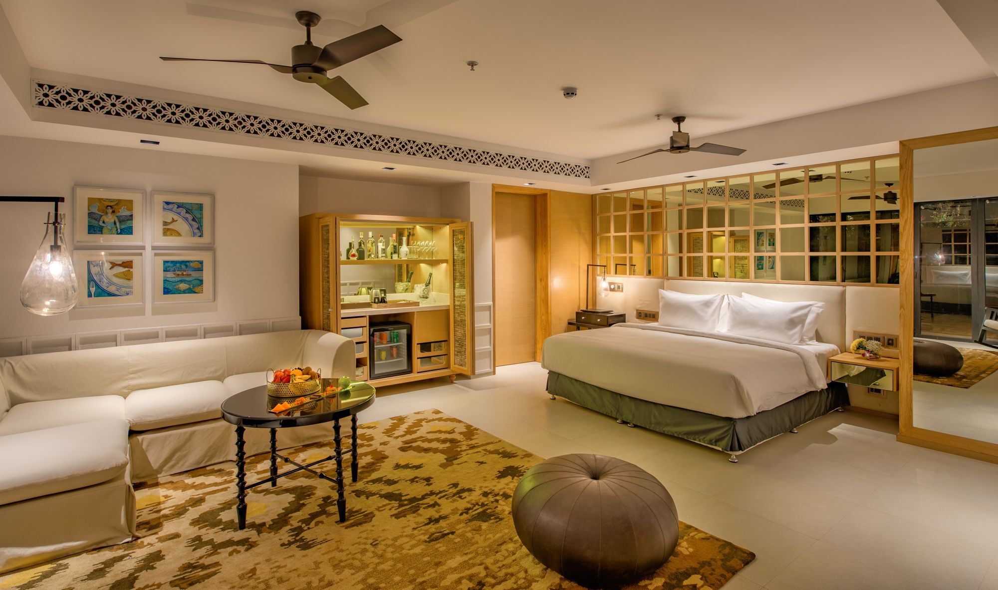 Azaya Beach Resort Goa Бенаулим Экстерьер фото